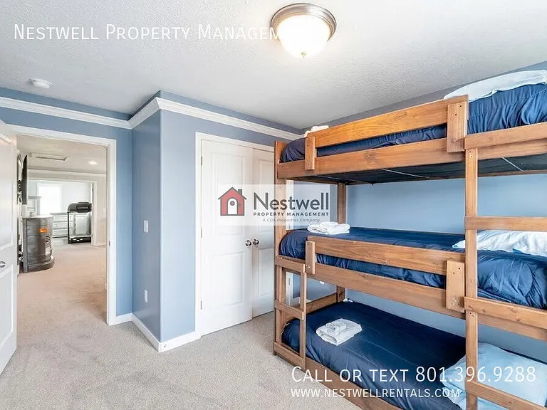 5452 W Clouds Rest Ln — Photo 16
