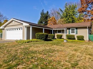 151 Bemis Rd, Holyoke, MA 01040