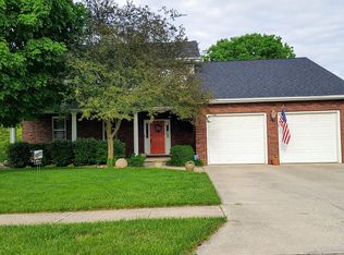 3160 Beaver Creek Ln, Springfield, IL 62712
