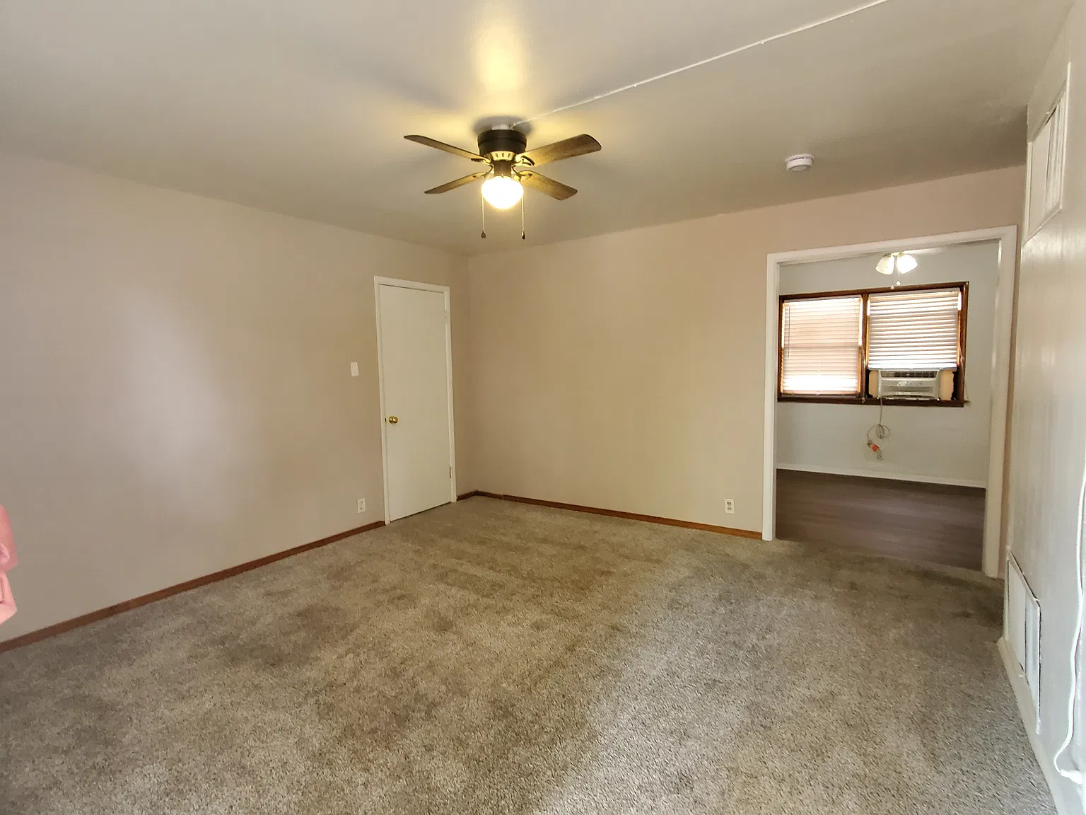 1 bed, $745 — Photo 2
