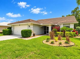 6905 Stone River Rd, Bradenton, FL 34203