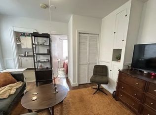 100 Myrtle St APT 6, Boston, MA 02114