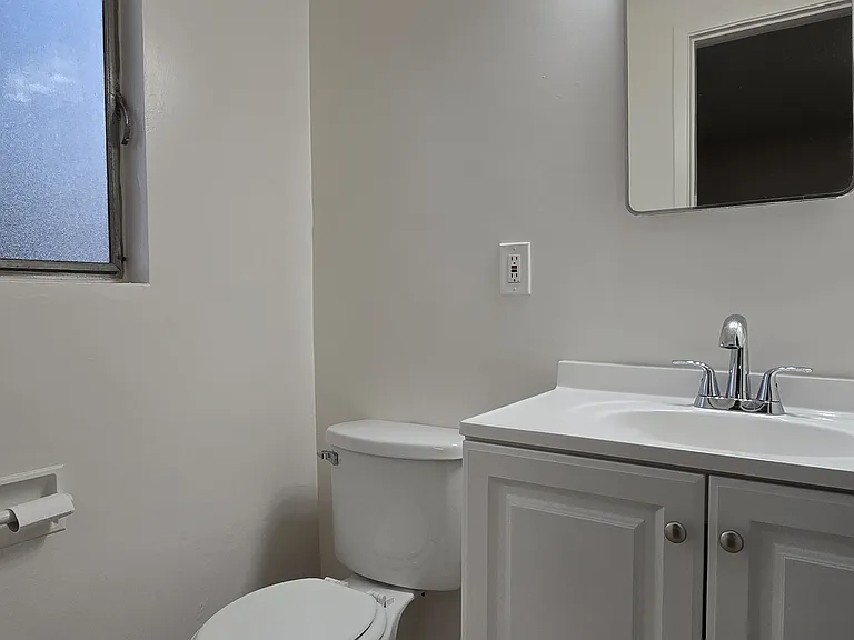 753 Southview Rd #E — Photo 14