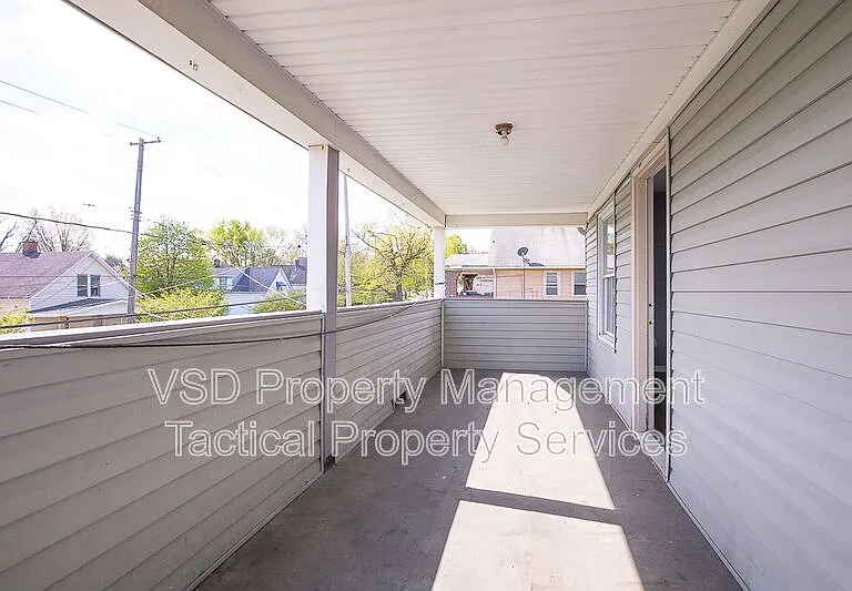 3484 W 60th St #UP — Photo 13