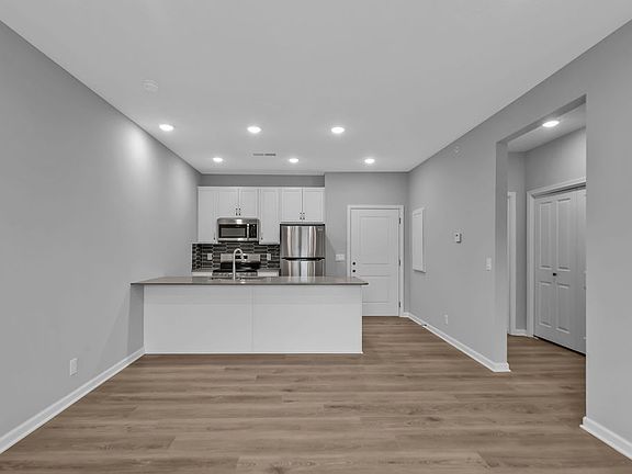 3rd image of 18689 Oakmont Dr #18659-209