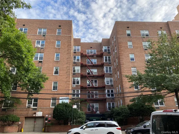 14340 41st Avenue #6F, Flushing, NY 11355
