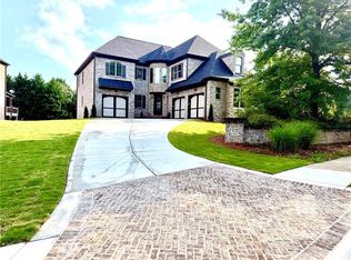 2307 Treehaven Dr, Snellville, GA 30078