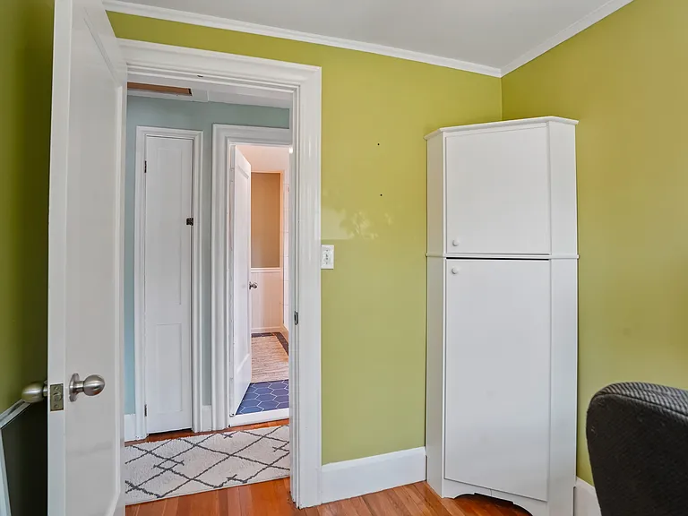 3 Woburn St — Photo 24