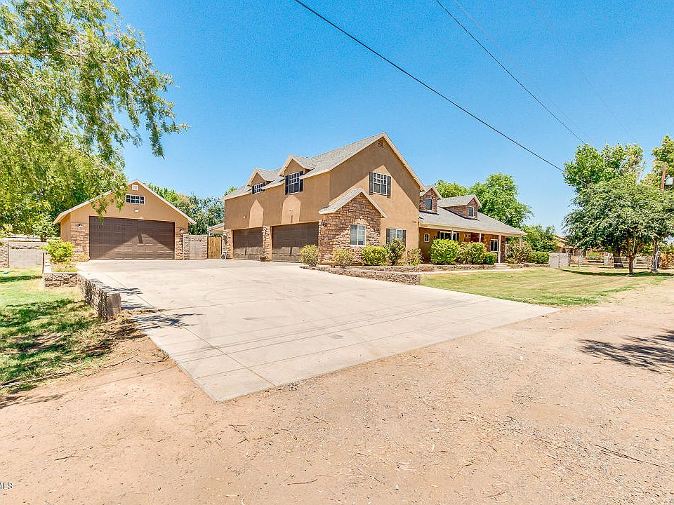 1st image of 17724 E Canyon Way
