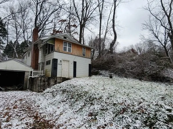 3859 S Turkeyfoot Rd, New Franklin, OH 44319