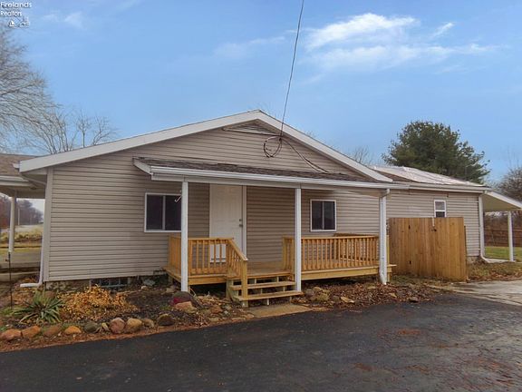 3rd image of 625 W Township Road 15