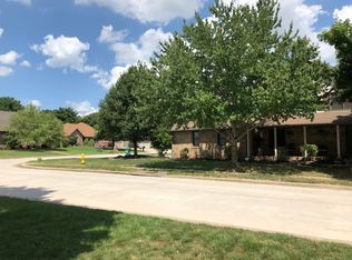 3360 W Driftwood Ct, Springfield, MO 65807