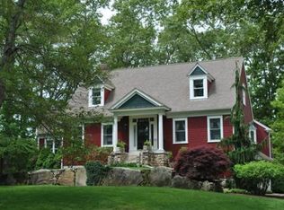 36 Gulf Hill Dr, Dartmouth, MA 02748