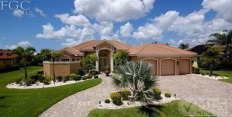 1st image of 5212 SW 10th Ave #64