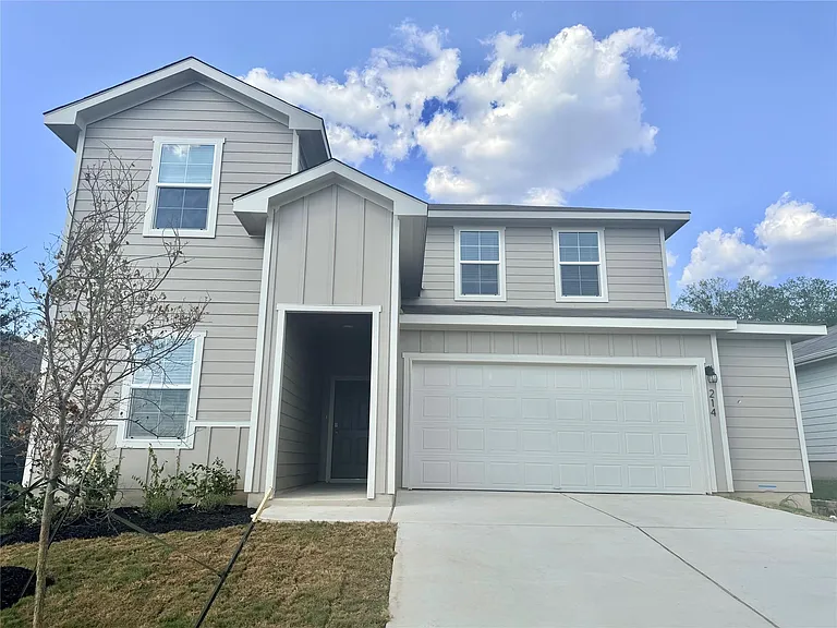214 Balmorehea St — Photo 1