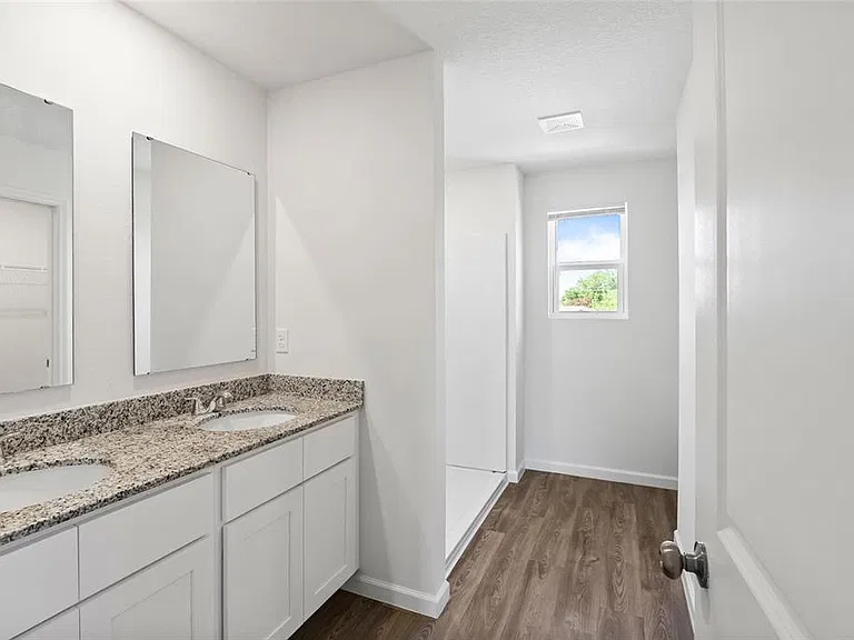 612 Linnet Ct — Photo 30