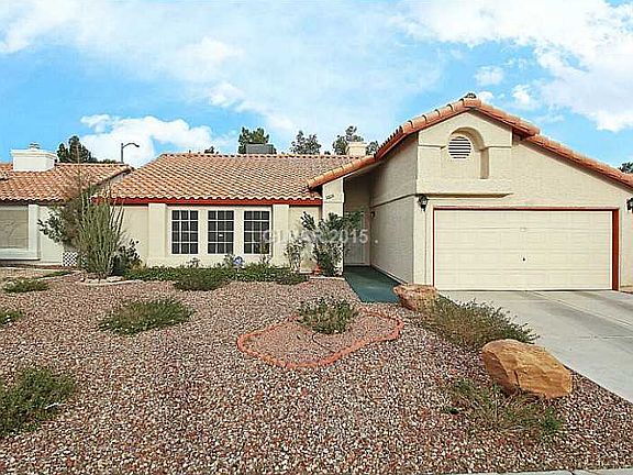 2nd image of 3820 Cliff Harbor Dr