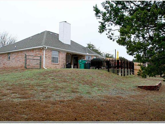 4th image of 3297 County Road 1020