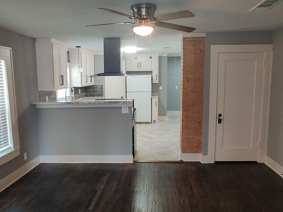5th image of 3715 Meadowbrook Dr