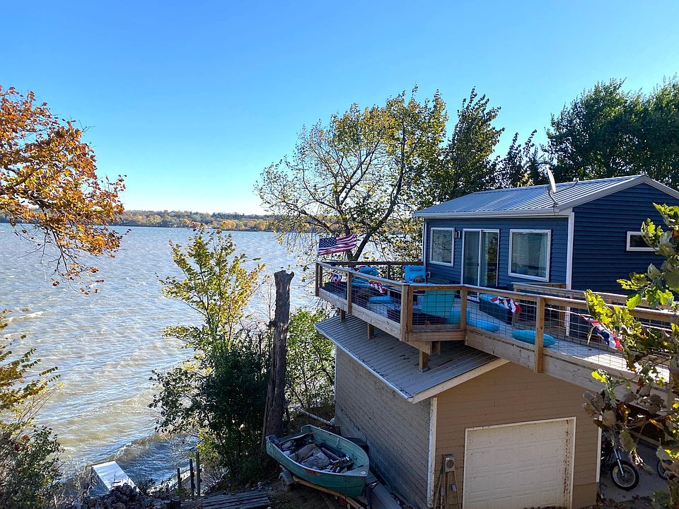 1806 Lake St, Big Stone City, SD 57216 MLS 6272302 Zillow