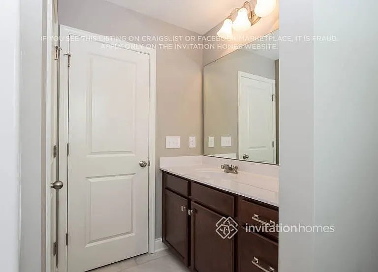 5318 Roberta Crossing Dr — Photo 17