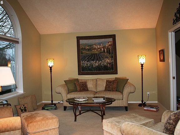 4th image of 2228 Tanager Ave NW