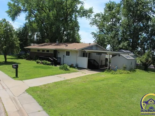 6905 SW Montara Pkwy, Topeka, KS 66619