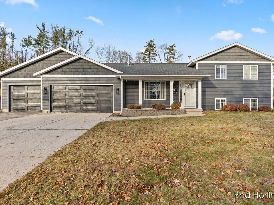 1st image of 1321 Scott Creek Dr NE