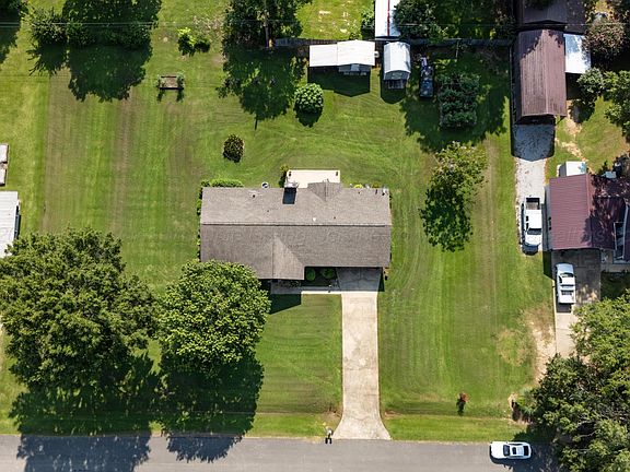 4th image of 2320 3rd Way NW