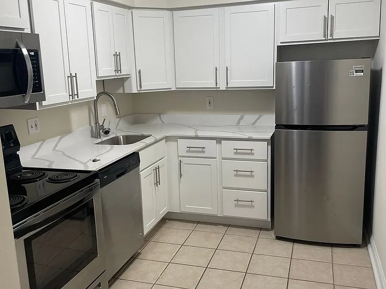 16 W Montgomery Ave — Photo 18