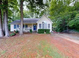 2403 Regency Dr, Randleman, NC 27317