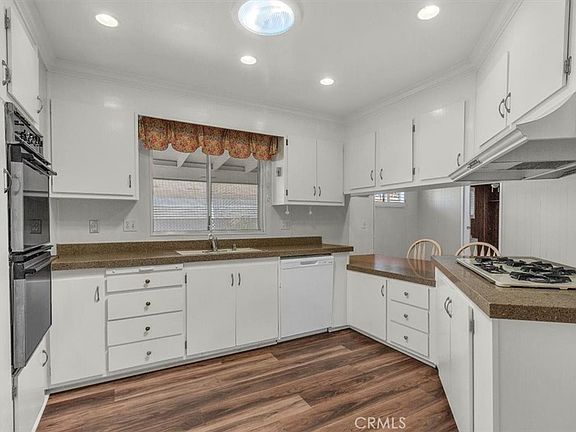 4th image of 5200 Irvine Blvd Space 190