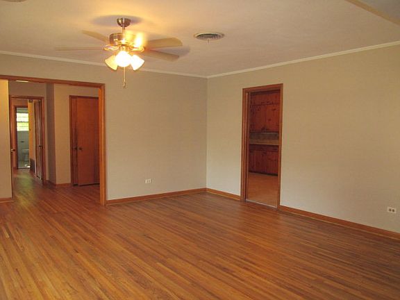 2nd image of 620 Mr Henrys Dr