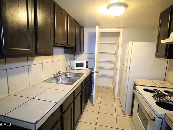 4th image of 4106 W Mesquite Ln