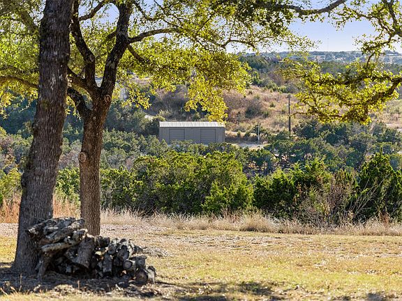 2nd image of 810-2 Kothmann Rd