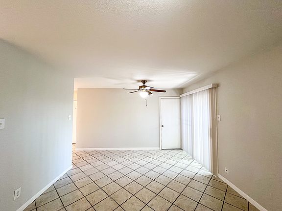 5th image of 2302 Wales Cir #B