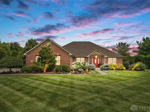 5386 Thomas Dr, Waynesville, OH 45068