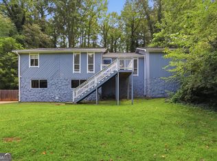 124 Creekview Dr, Woodstock, GA 30188