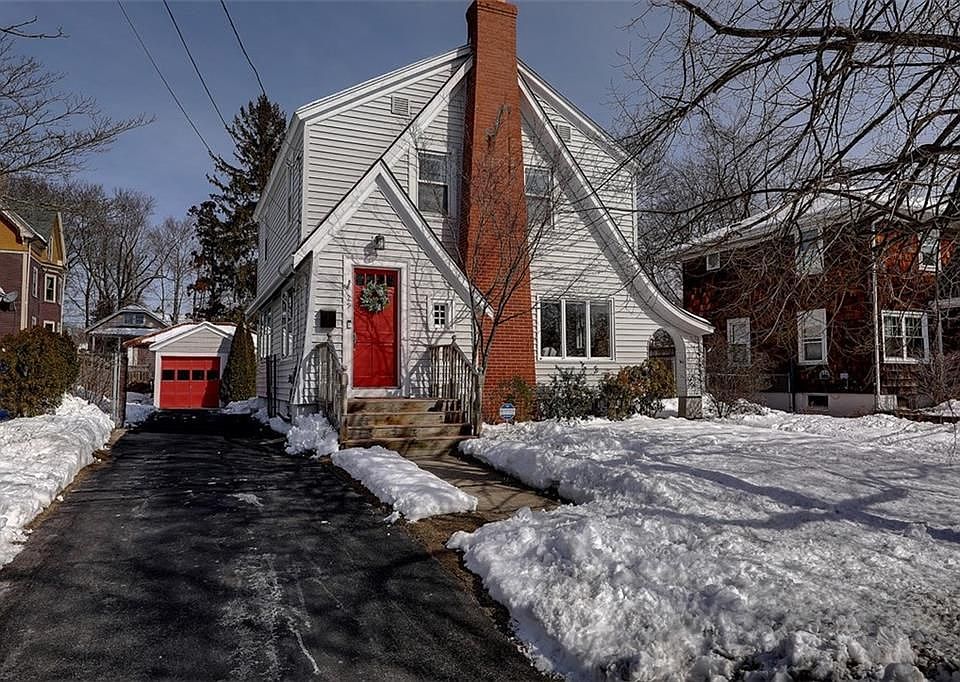1st image of 29 Parkway Ave