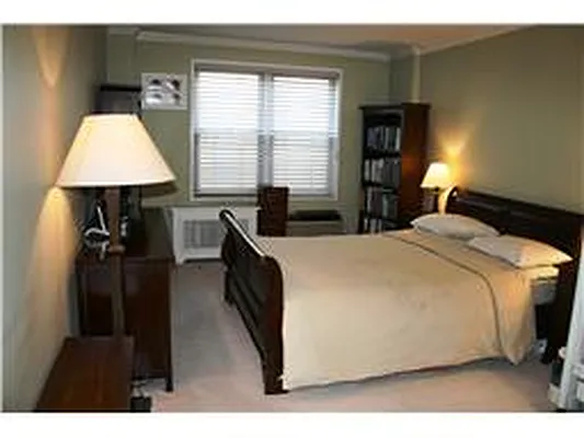 Rented by Douglas Elliman | media 9