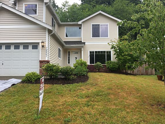 2nd image of 12007 Thackery Pl NW