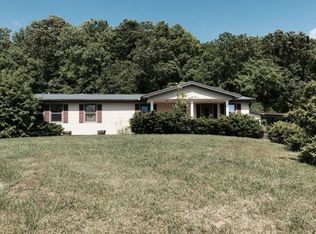 140 Grandview Cir, Rogersville, TN 37857