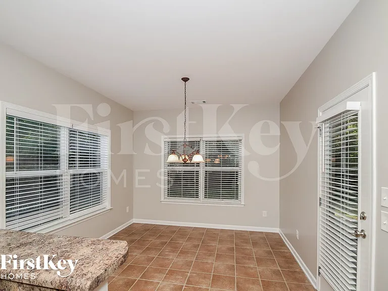 8034 Mary Alice Way — Photo 4