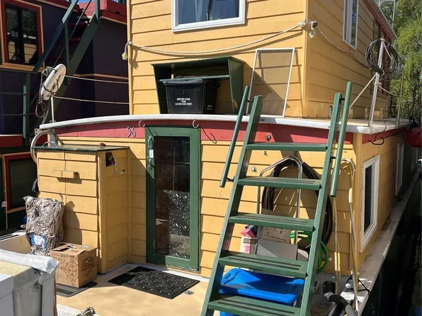 2143 N Northlake Way #56, Seattle, WA 98103