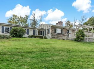 2 Lakeview Rd, Ossining, NY 10562