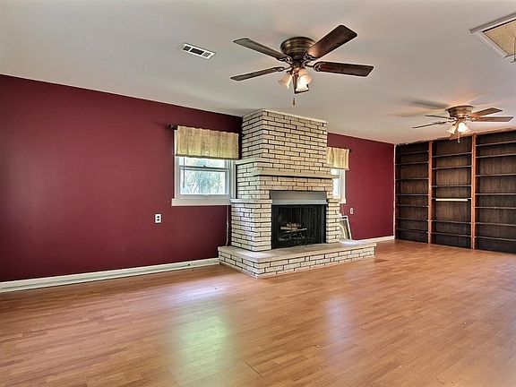 4th image of 7344 Nebraska Dr