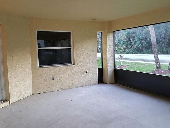 3rd image of 2601 S Park Ave