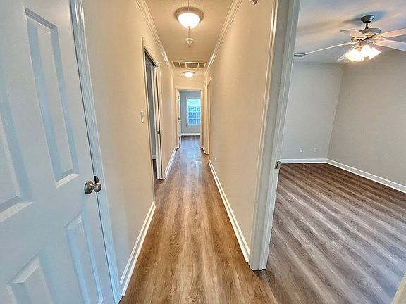 5th image of 3900 Galloway St