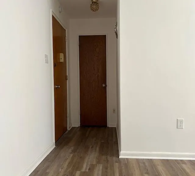 650 Brooke Rd #B13 — Photo 1