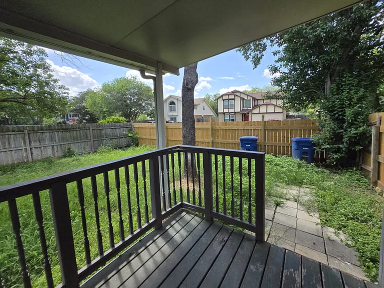 3210 Coral Grove Dr — Photo 25